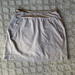 Grey skort size small